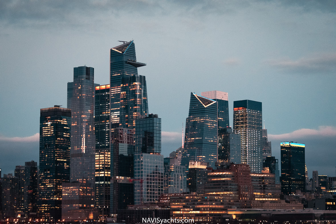 Destination NY L-32