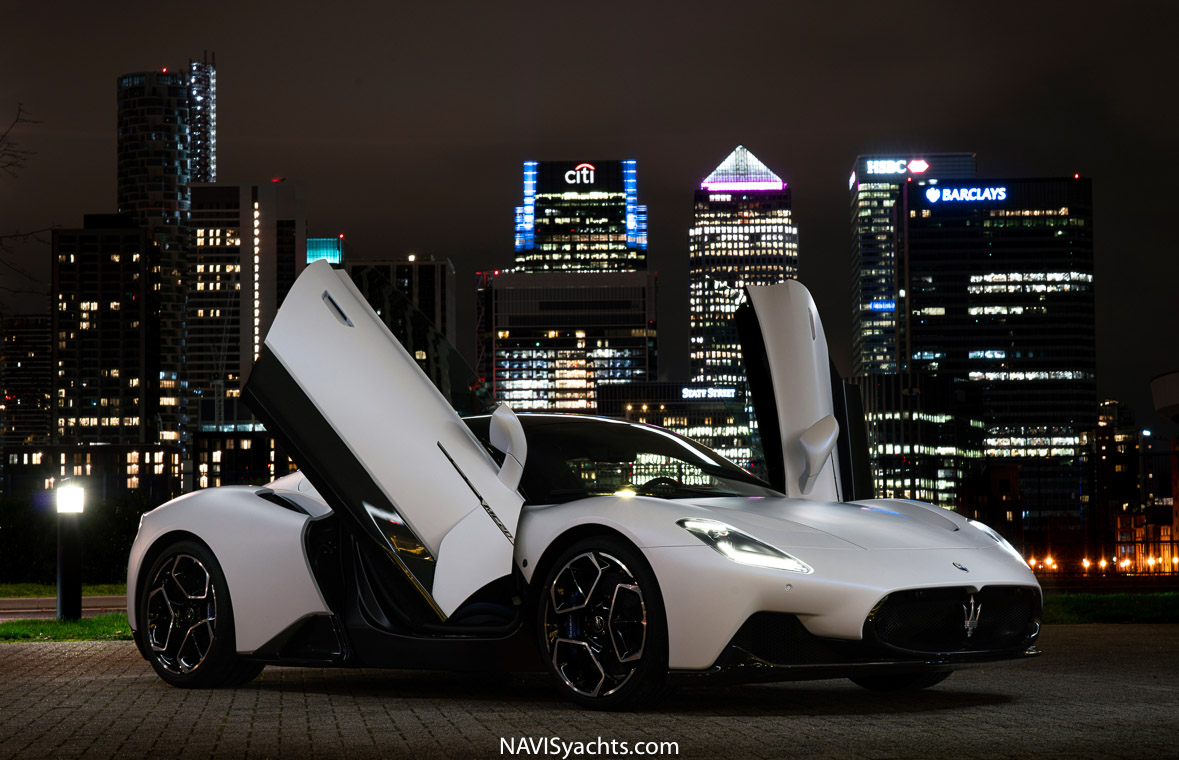 Maserati MC20 side profile showcasing elegant and clean lines