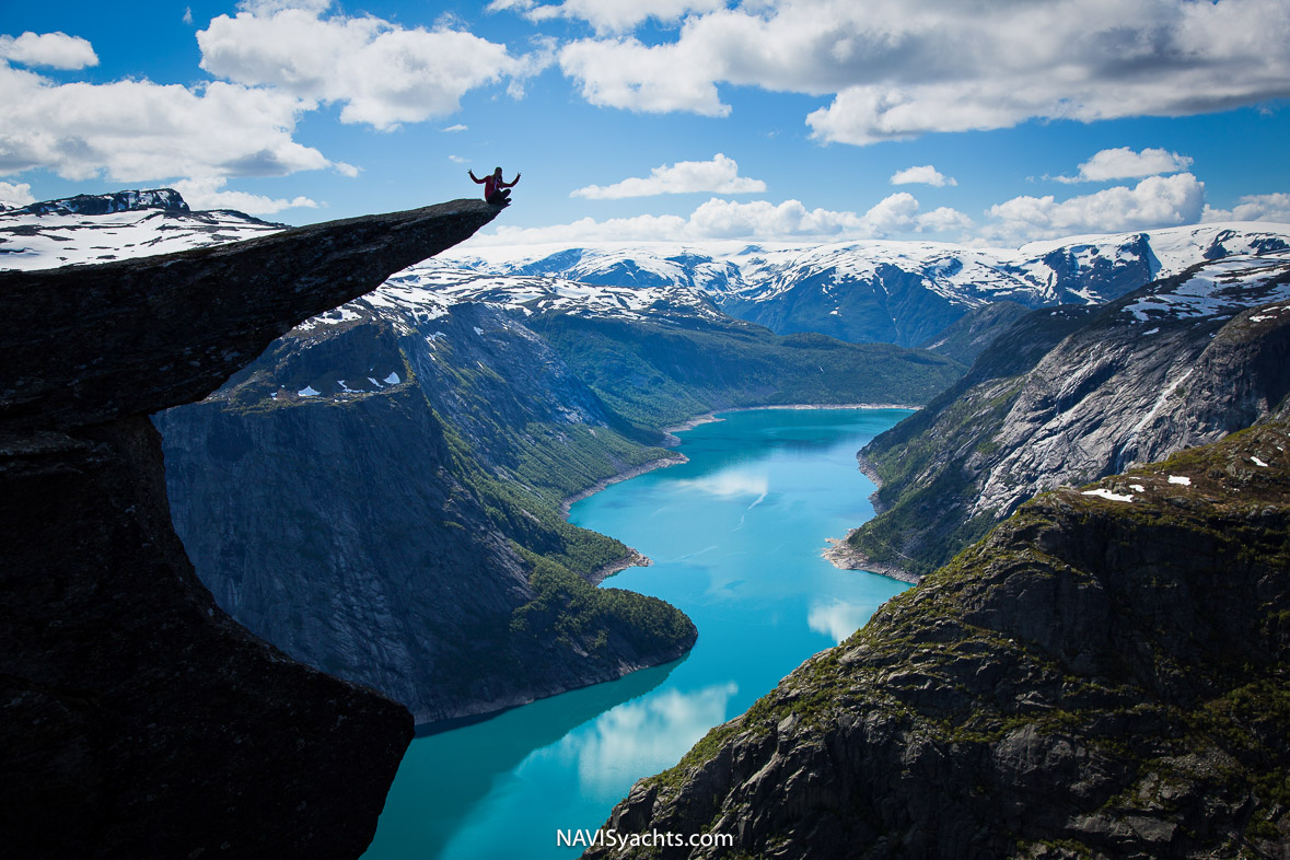 Embracing Nordic Splendor: A Journey Through Norway’s Fjordland and Oslo's Cultural Charm