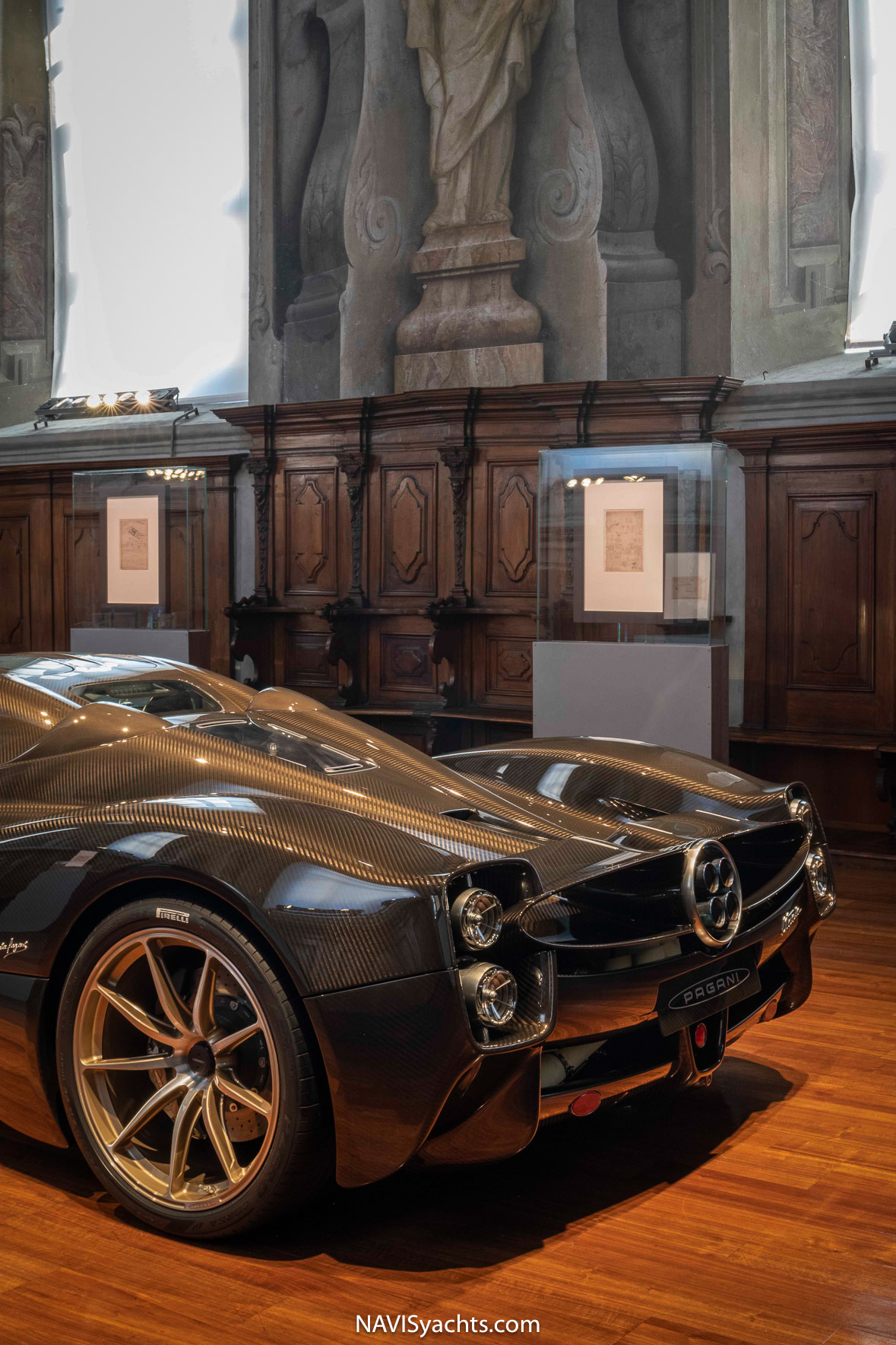 Pagani Utopia L-