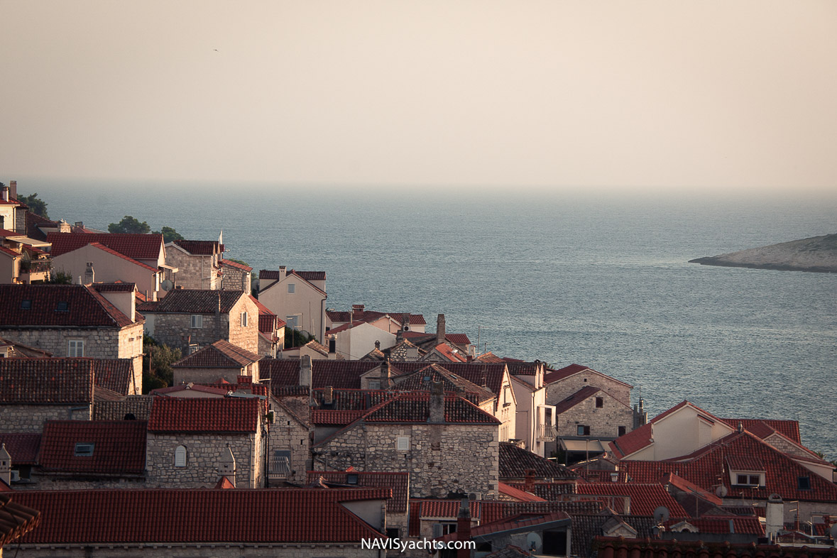 Croatia L-