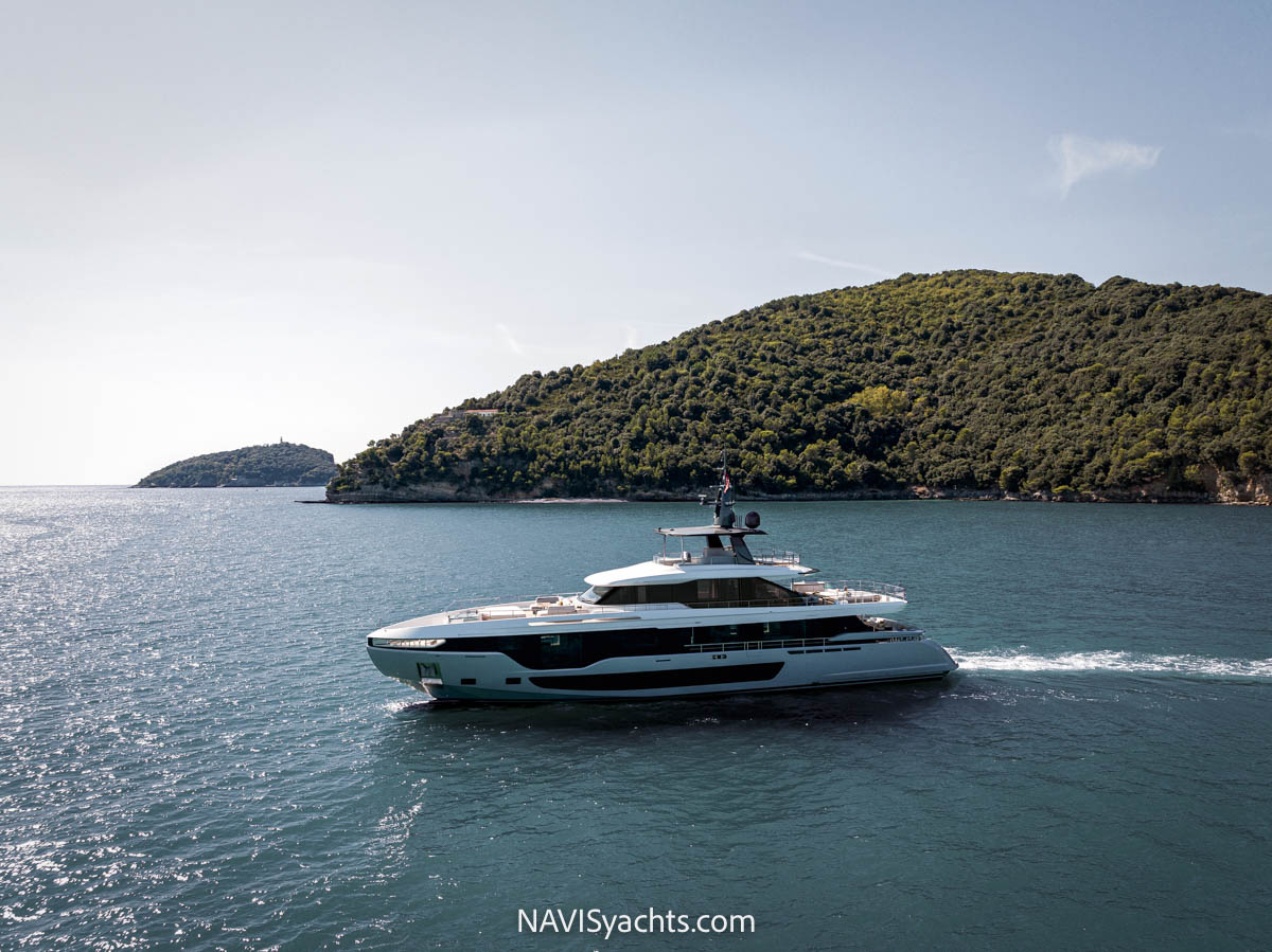 Azimut Grande 36M: A Pinnacle of Superyacht Excellence