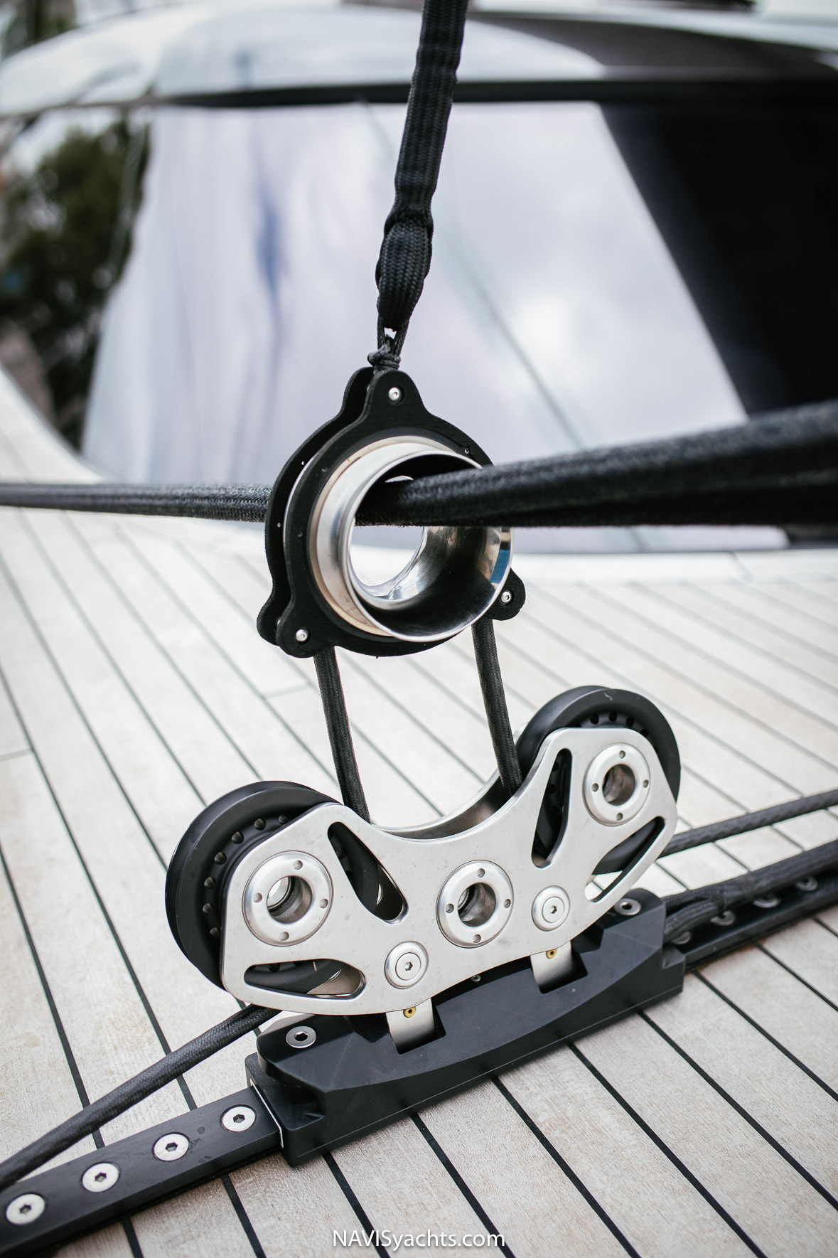 Royal Huisman Nilaya L-
