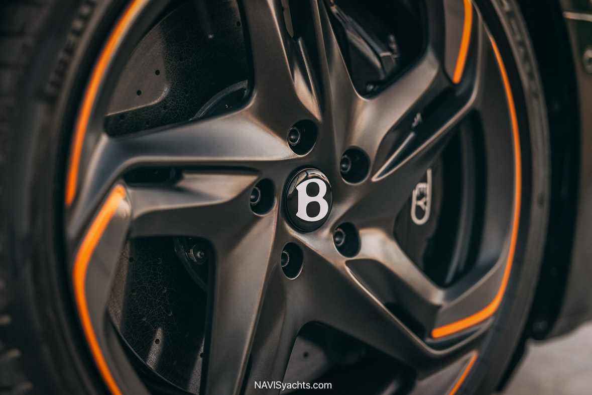 Bentley Batur L-14