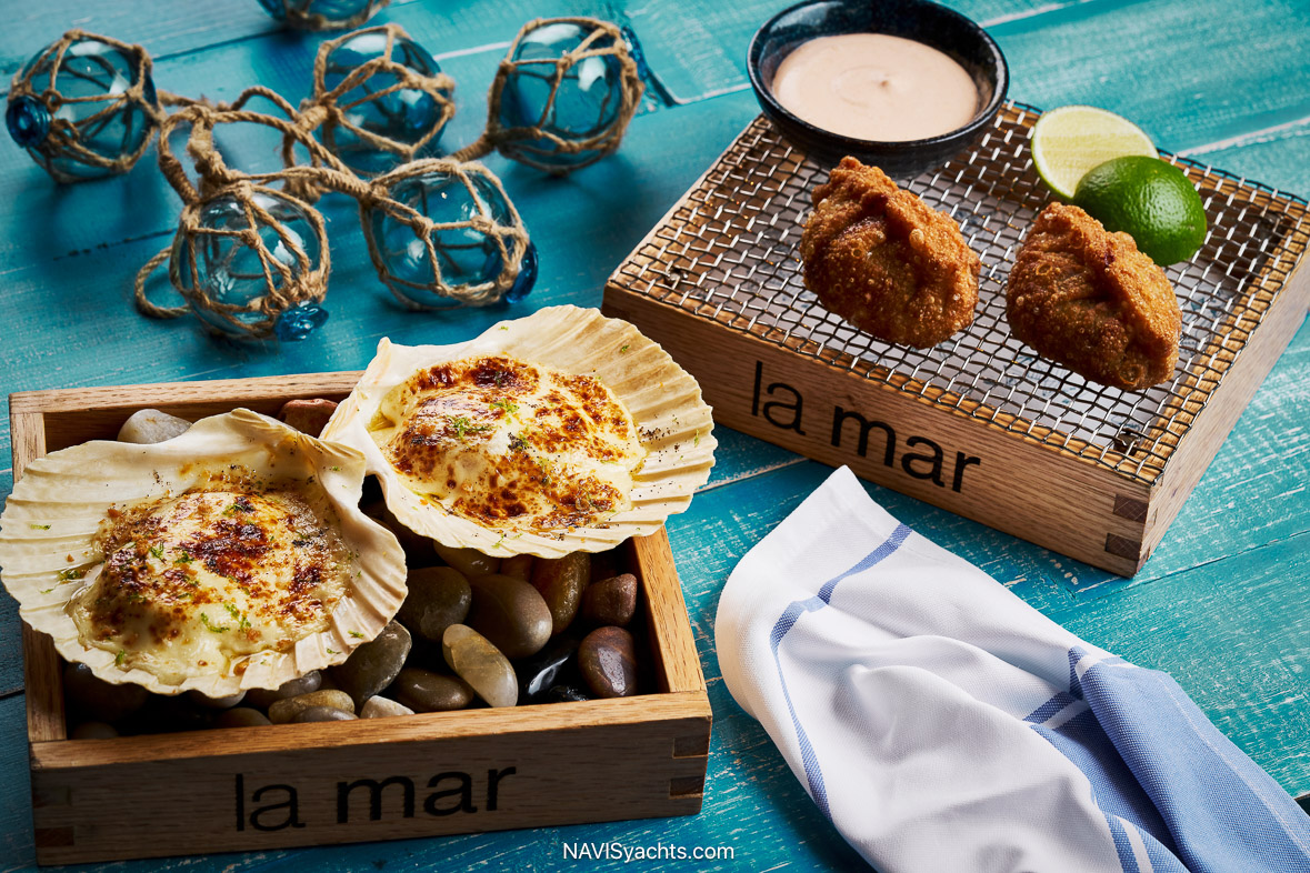 La Mar Acurio L-11