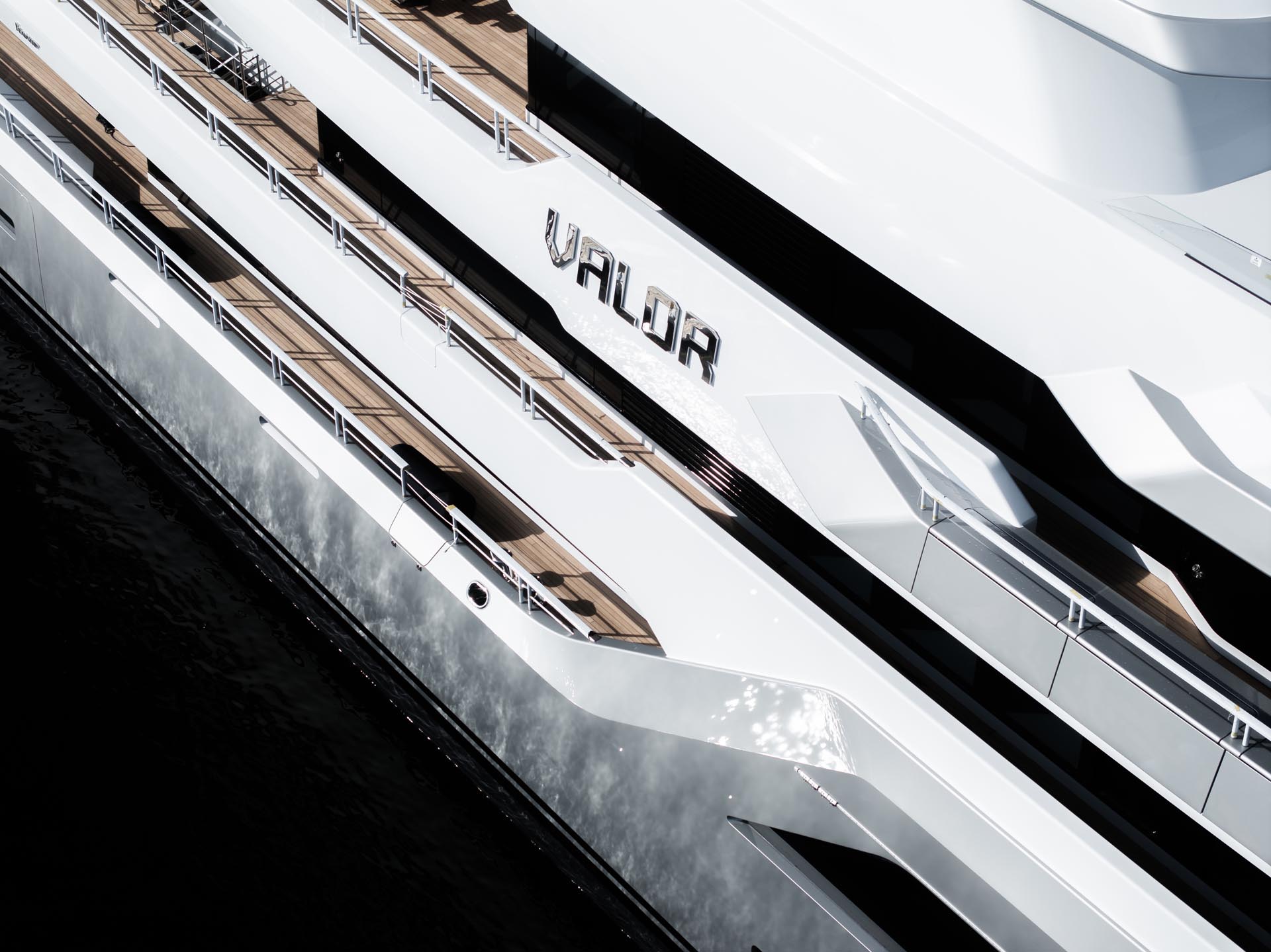 Project 715 Valor launched @copyright Feadship 19