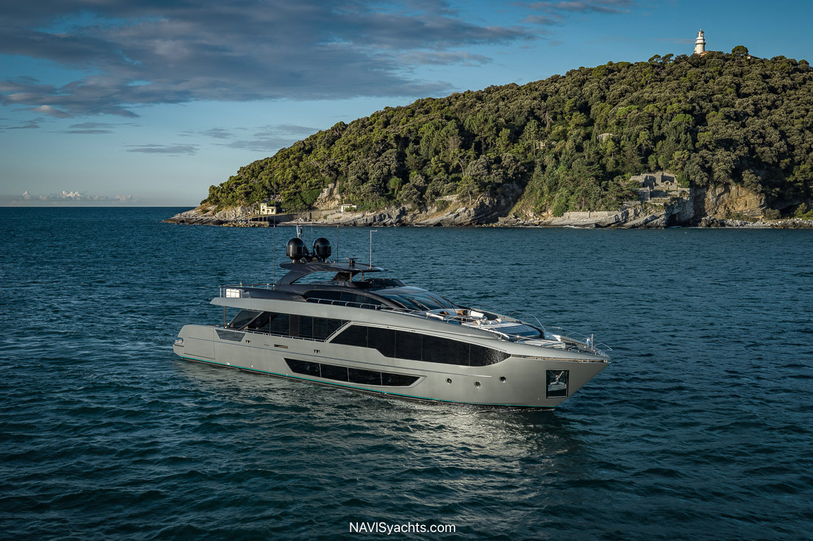 Riva 112' Dolcevita Super   (3)