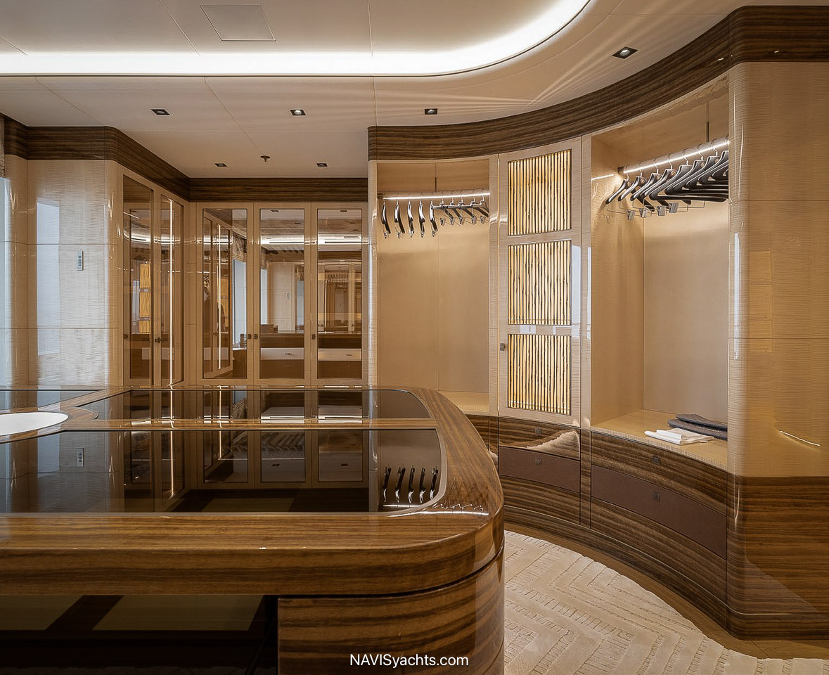 Amels Superyacht Energy L-16