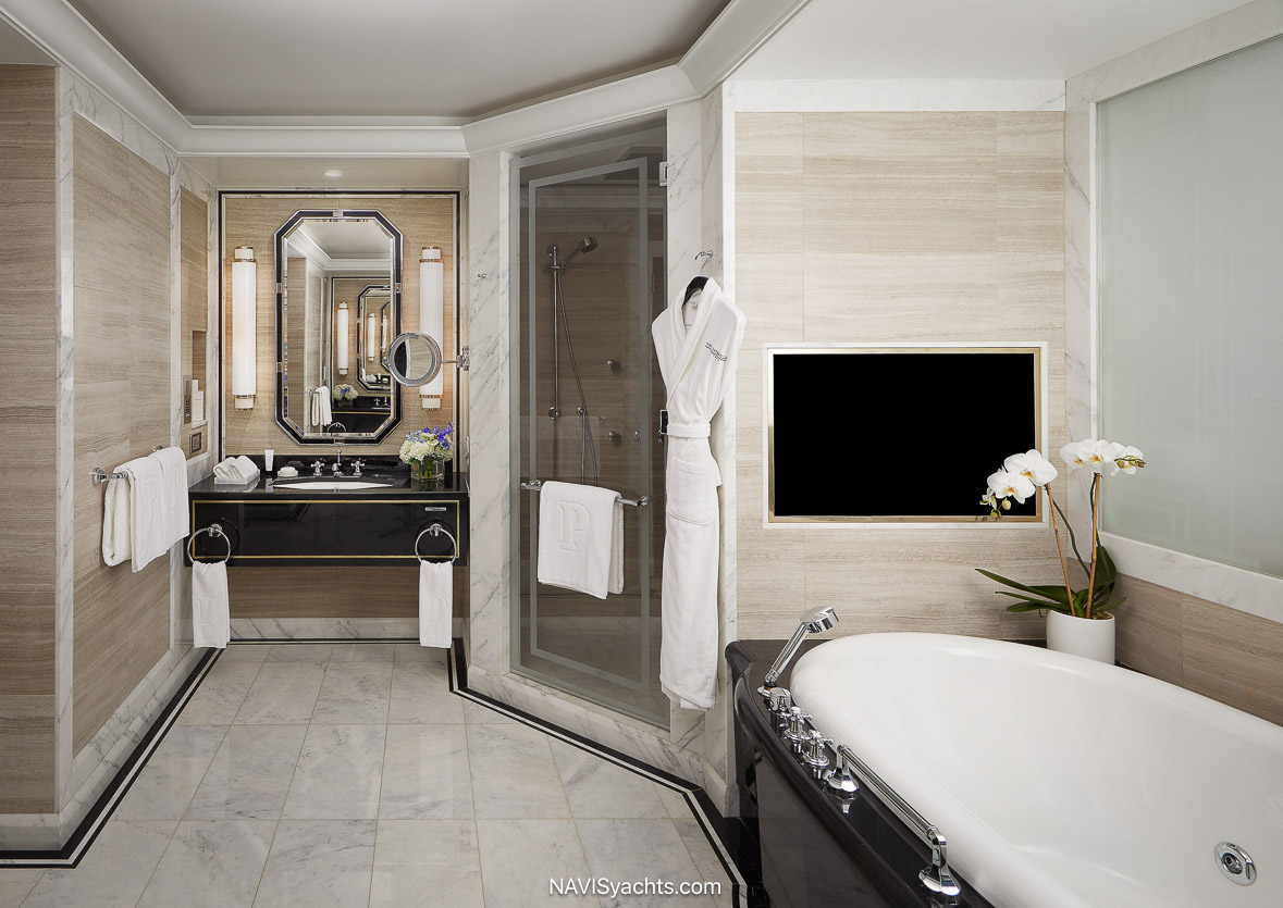 The Peninsula New York L-15