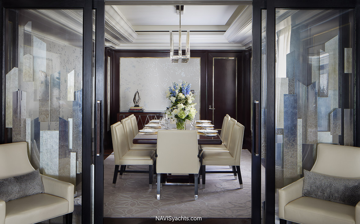 The Peninsula New York L-18