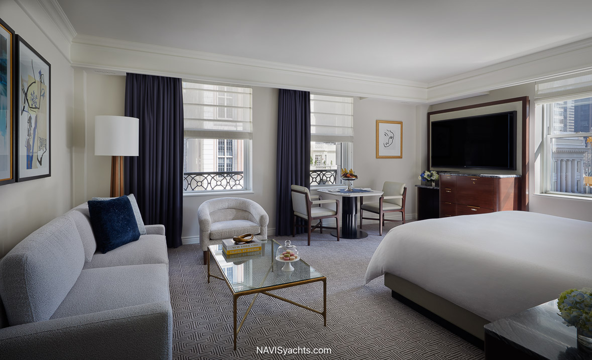 The Peninsula New York L-23