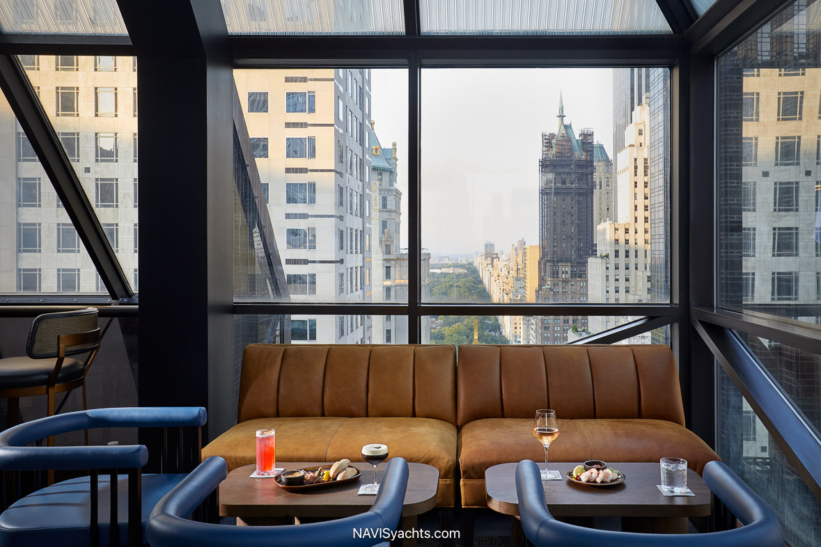 The Peninsula New York L-28