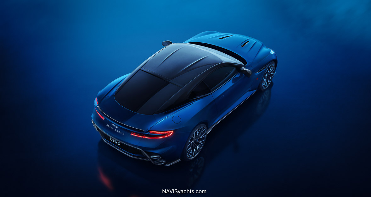 Aston-Martin-DB12 L-
