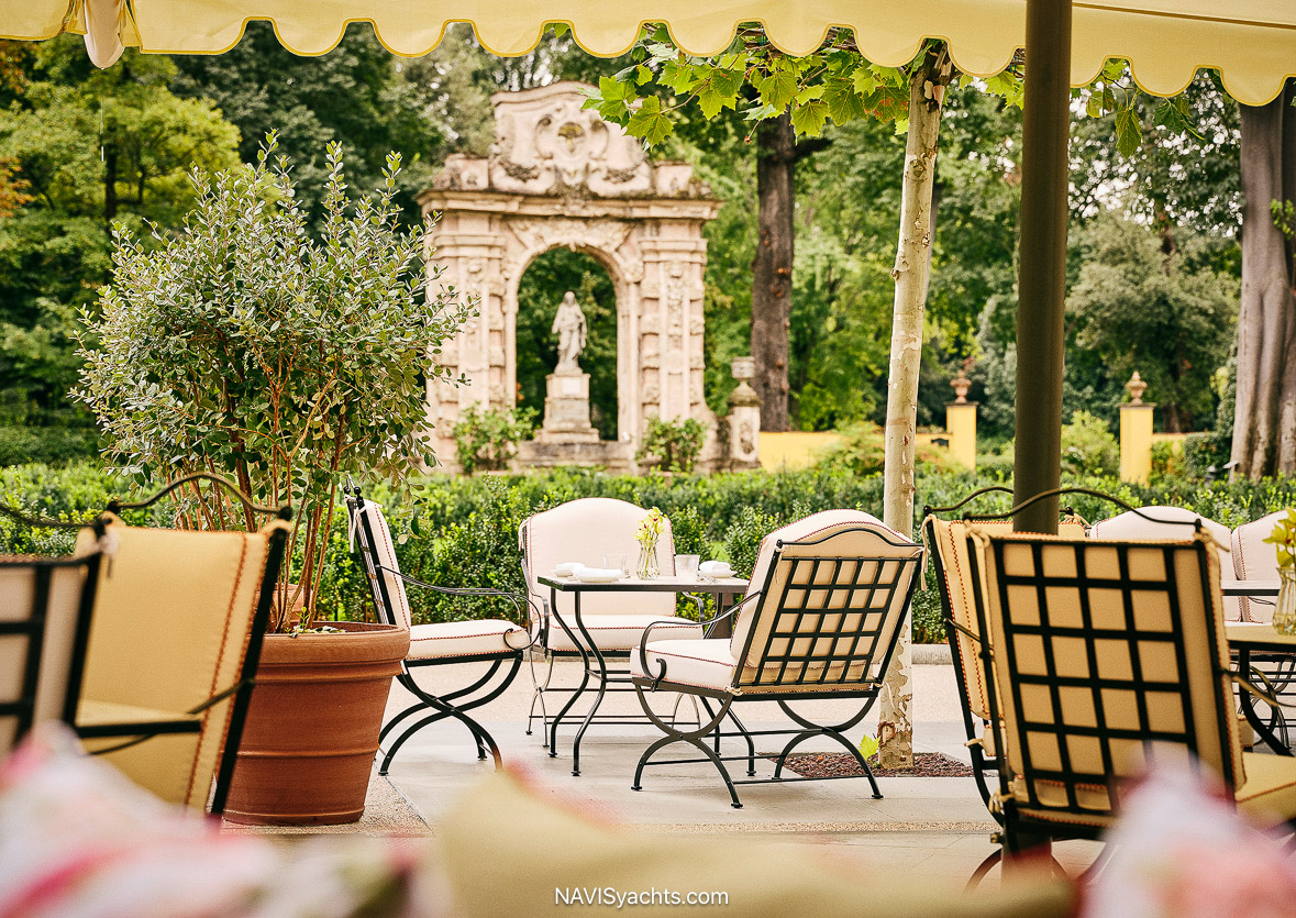 Four Seassons Florence L-