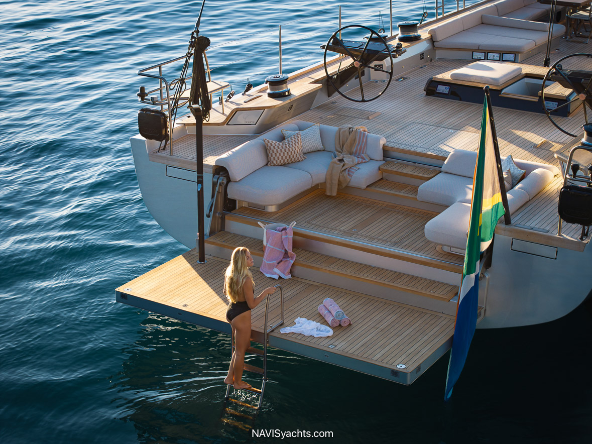 Superyacht Kalantis L-