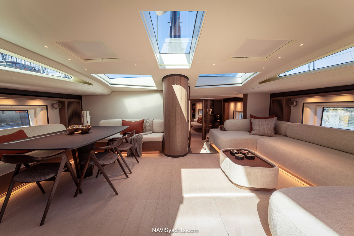 Superyacht Kalantis L-