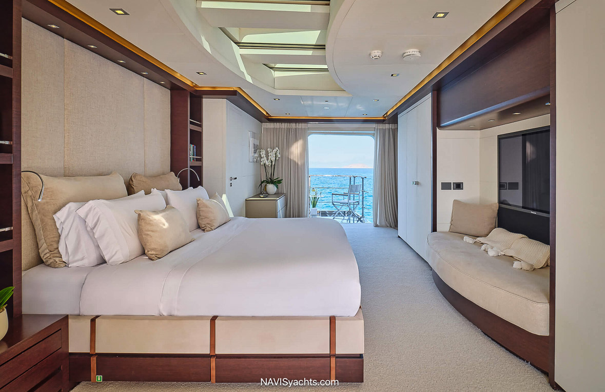 Superyacht Persefoni L-