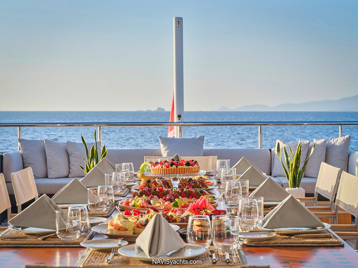 Superyacht Persefoni L-