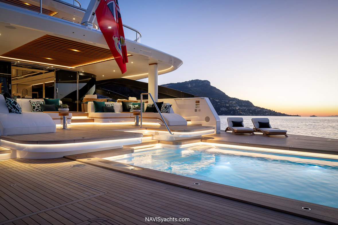 Benetti Lady Estey L-11-NAVIS Website L V3-