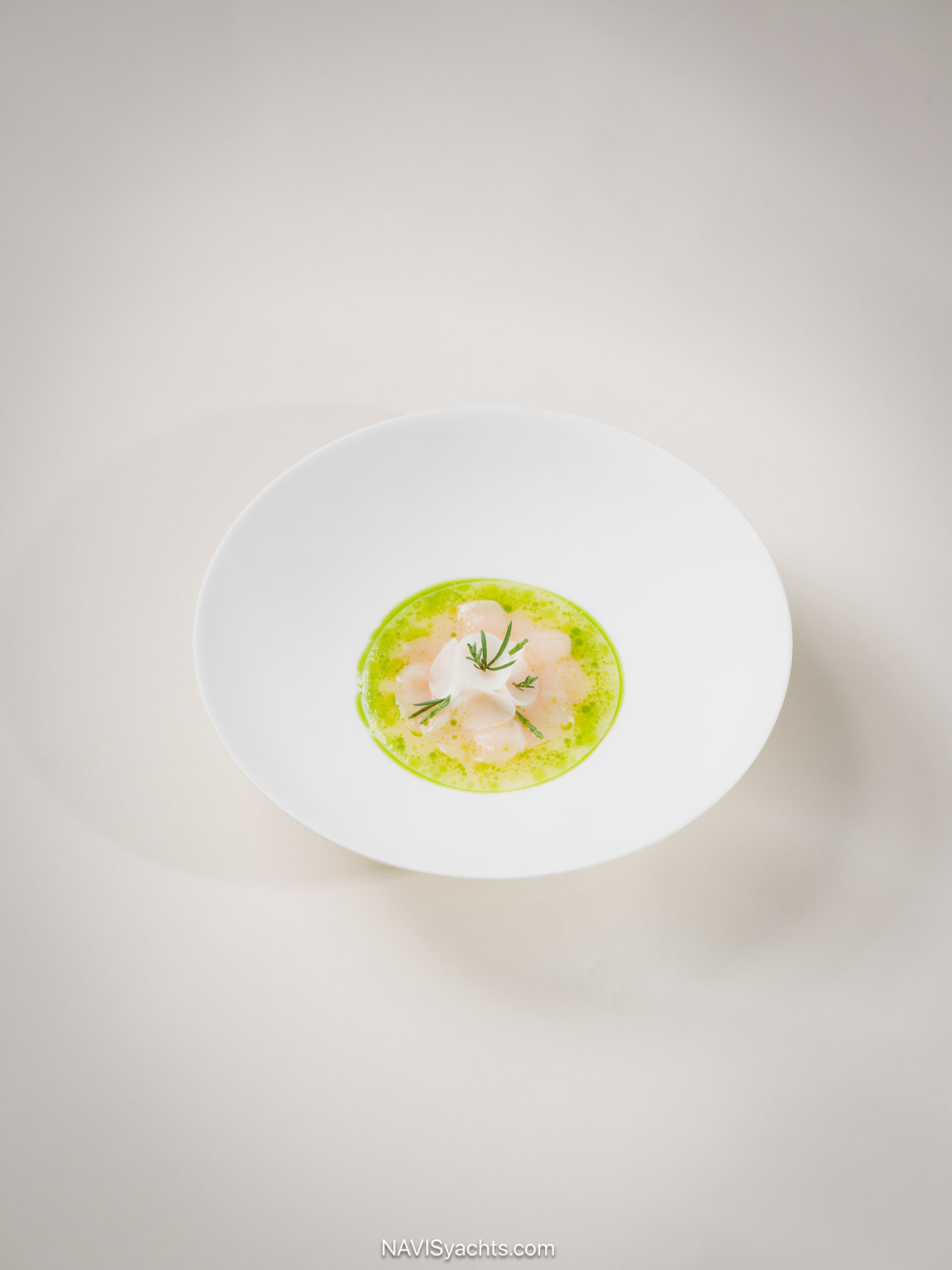 ULLRS GOURMETSTUBE L-