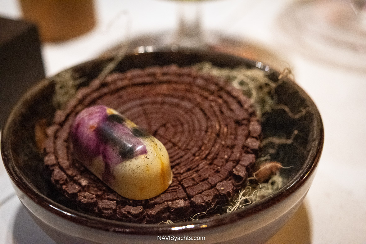 ULLRS GOURMETSTUBE L-
