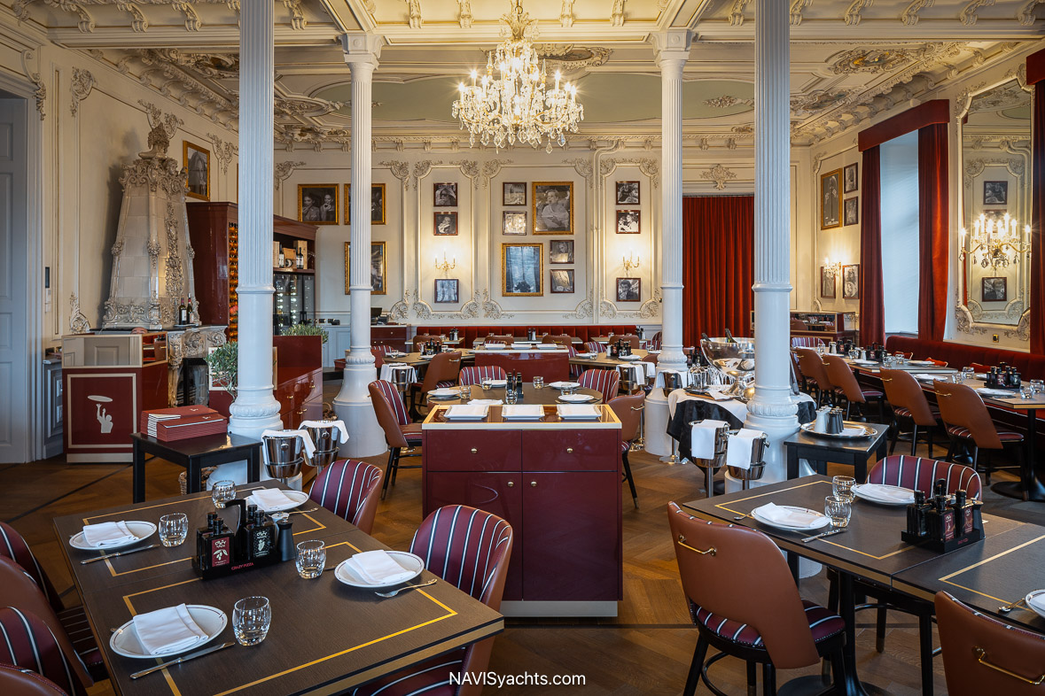 Kempinski St Moritz L-