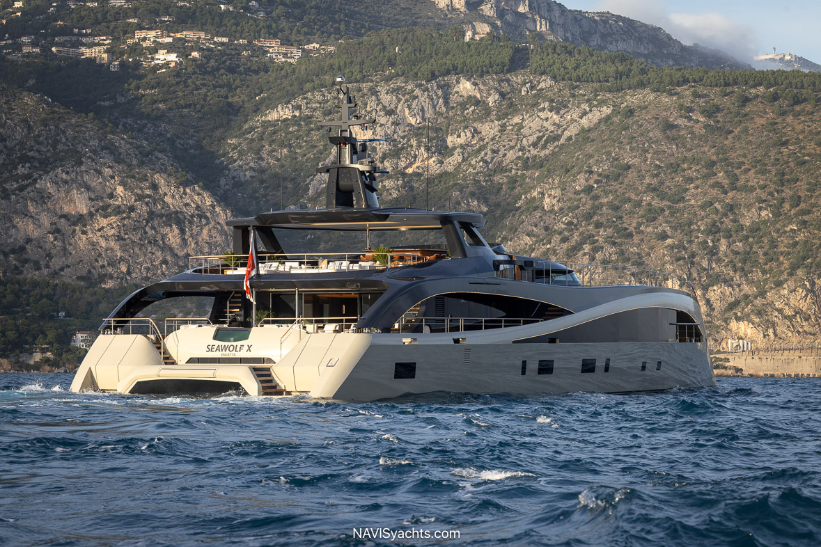 Seawolf X catamaran exterior designed by Fulvio De Simoni Yacht Design