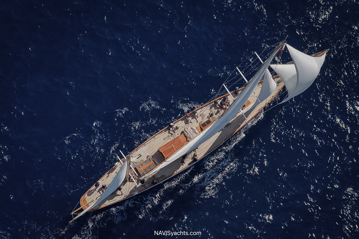 Les Voiles L-