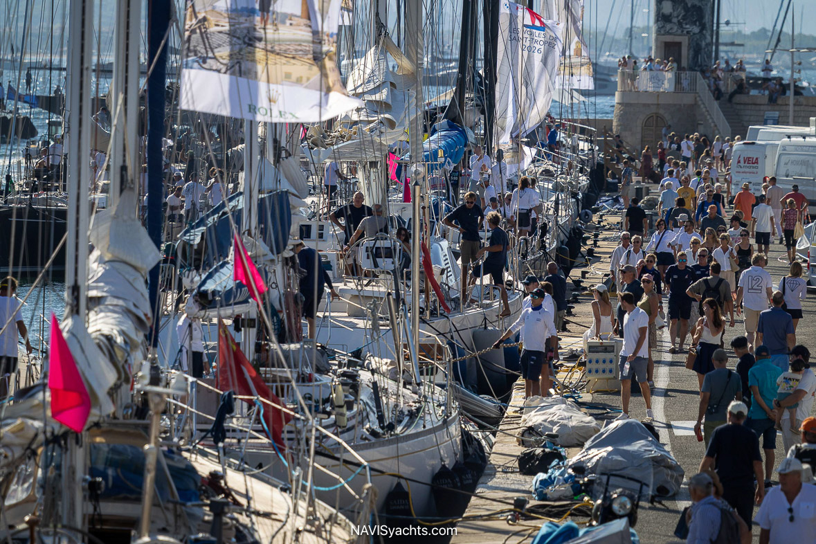 Les Voiles L-