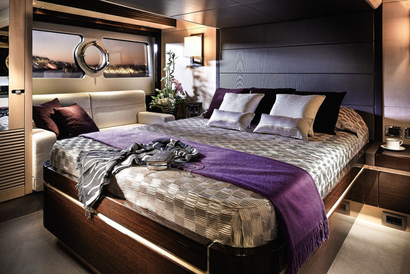 Sunseeker Manhattan 55 Stateroom