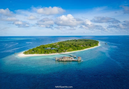 Step into the barefoot rhythm of Soneva Fushi, Maldives—a sanctuary where nature, luxury, and soul-soothing stillness shape every experience.