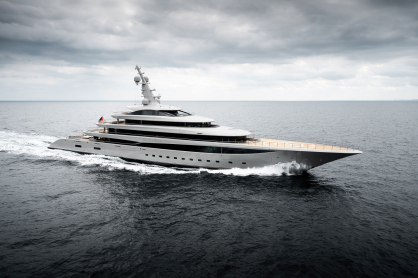 Lürssen Delivers 102.4-Metre Superyacht NIXIE: A Masterpiece of Organic Design and Diesel-Electric Engineering